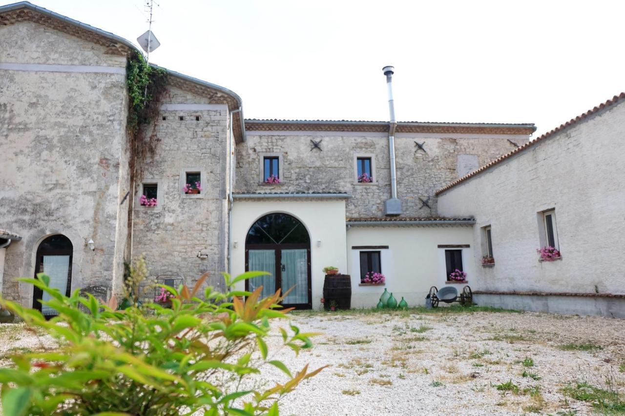 Antica Taverna Del Principe Sepino Exterior foto